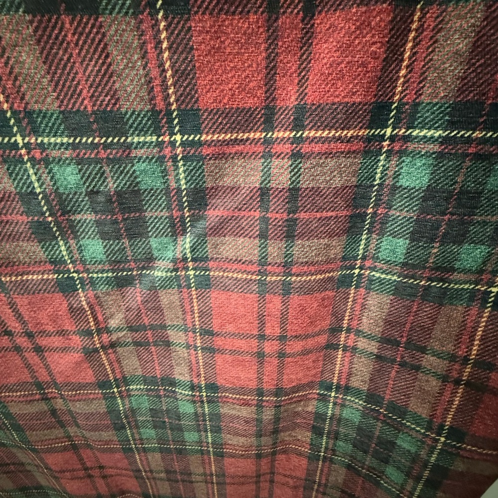 Holiday / Christmas 5x7 Ruggable Stewart Tartan Red Rug Cover